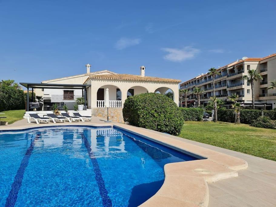 Villa On The Beach Playa Flamenca Orihuela Dış mekan fotoğraf